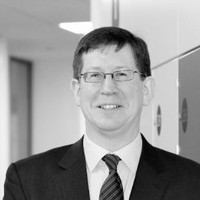 Jonathan Burt