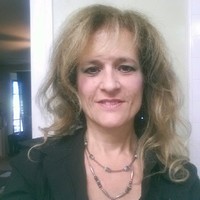 Leslie Rayman