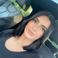 Kenza B.