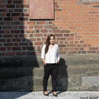 Ester Škutová