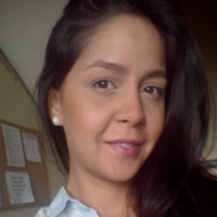 Rona Alejandra Olivares Licciones