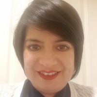 Silvia Piñeiros Pazmiño