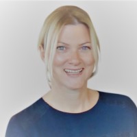 Angela Petts