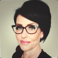 Lisa Robertson MBACP