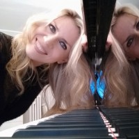 Maria Grazia V Czt