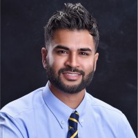 Faiz Khan