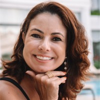 Renata Araújo Castello Branco