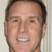Warren Mckay