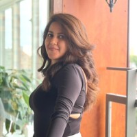 Mary Kaveh