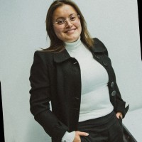 J Paola C Pineda
