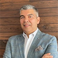Roberto Ferrer