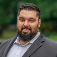 Riley Garcia, Ei