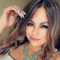 Elízabeth Lomelí