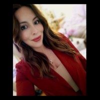 Sandra C.