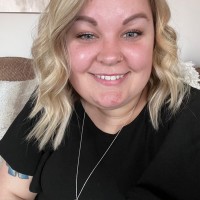 Nicole Linaweaver
