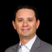 Carlos E. Puyo