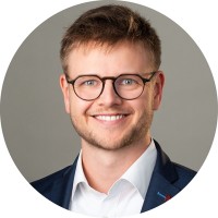 Dr. Rouven Schmidt