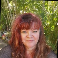 Vicki Holmwood