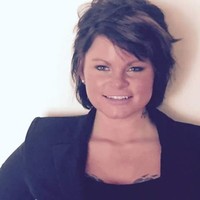 ashley renner