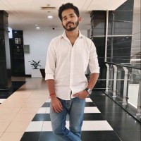 Manish Kandari 🛡️