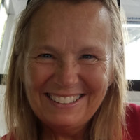 Debbi White
