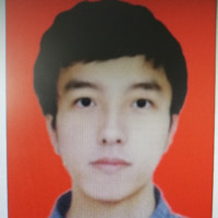 李连龙