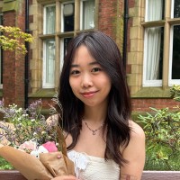 Nha Uyen Au