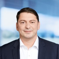 Gökhan Özer