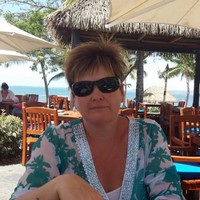Bronwyn Mclaren