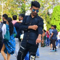 Mohit Raperia
