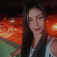 Isis Cavalcante