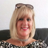 Christine Thomlinson