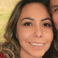 Elizabeth Robles P.