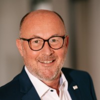 Nieß Ulrich