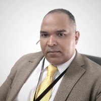 Edgar Miguel Flores G.