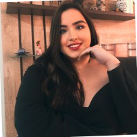 Ana Julia Correa