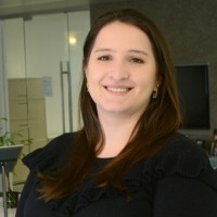 Mayra C Nunes