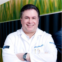 Robert Manzo