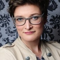 Dr. Jasmin Bernotat