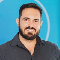 Thiago R. Caetano