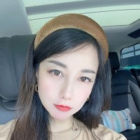 Stephanie Lee