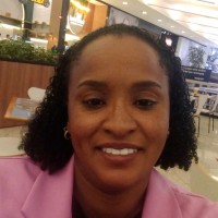 Luana Vitório crispin.