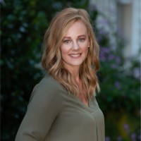 Claire Wilkes, Csm, Sa
