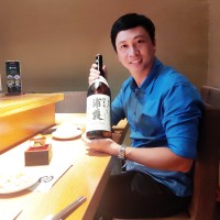 Johnny Tuấn Bùi