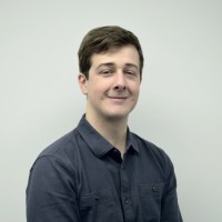 Andrew Peters