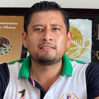 Amadeus Erneknek Herrera Villanueva