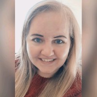Yolandi Van Staden