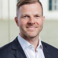Dr. Niklas Hinkel
