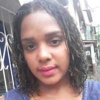 Leisiane Rocha Purificação