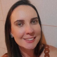 Polliane Cecília Oliveira